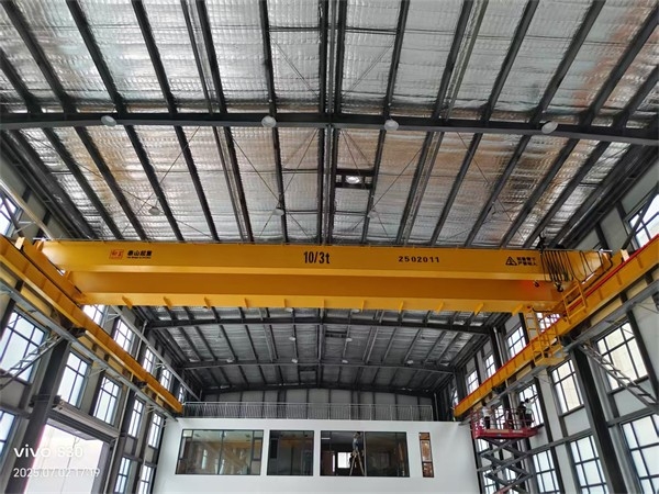 歐式雙梁起重機(jī)